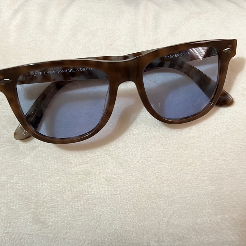 NWOT DIFF sunglasses *Kota mocha tortoise frame*